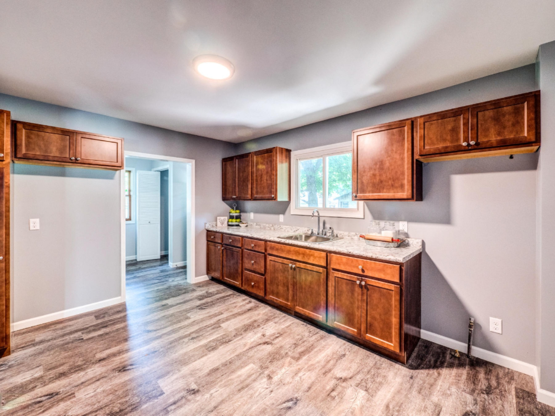 505 South Constantine Street Three Rivers, MI 49093 - Photo 4 of 22 P1588321