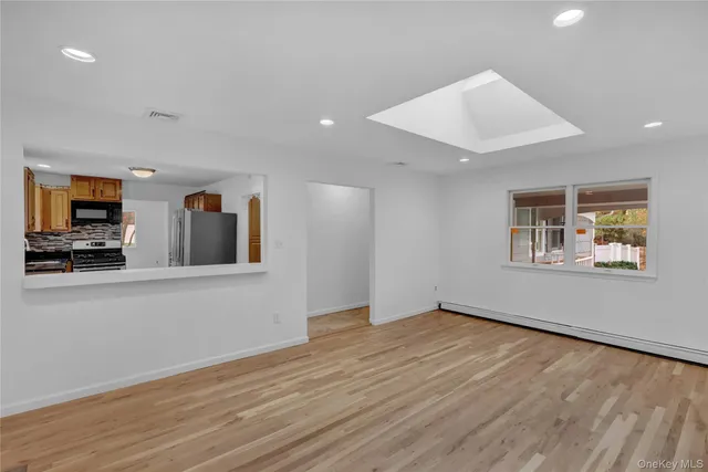 $849,999 | 415 Pond Path, East Setauket, NY 11733