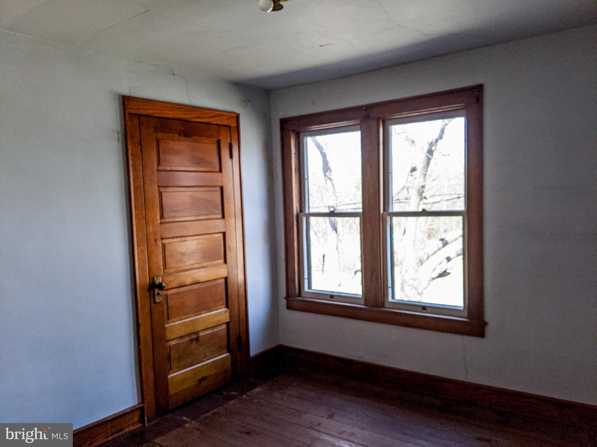 20 Knoxlyn Road Gettysburg, PA 17325 - Photo 23 of 31 Bedroom 1