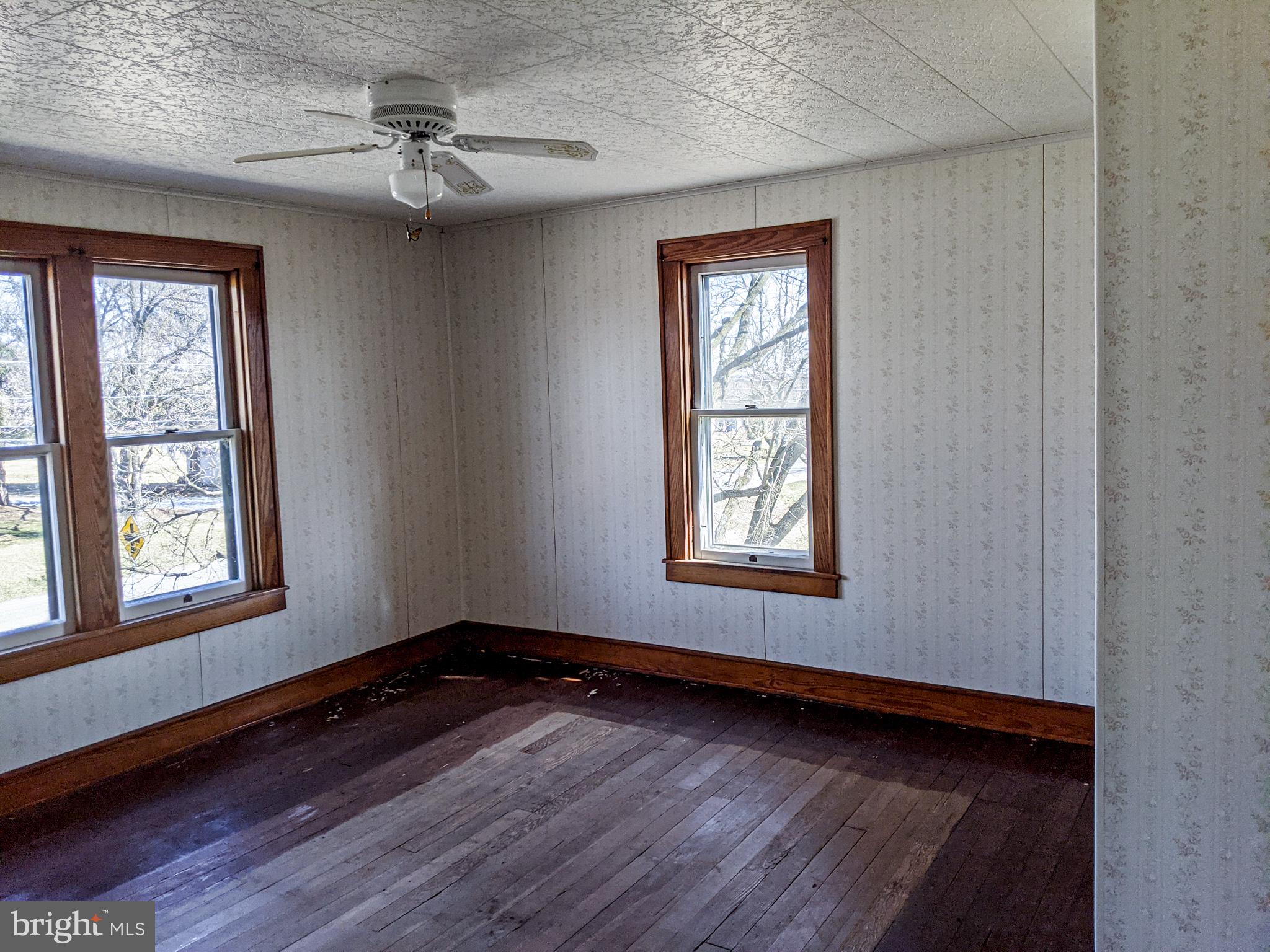 20 Knoxlyn Road Gettysburg, PA 17325 - Photo 25 of 31 Bedroom 2