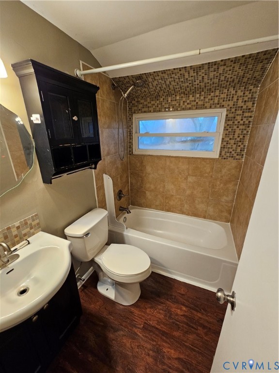 1313 Wembly Road Henrico, VA 23229 - Photo 13 of 17 Full bathroom featuring vanity, shower / bath comb