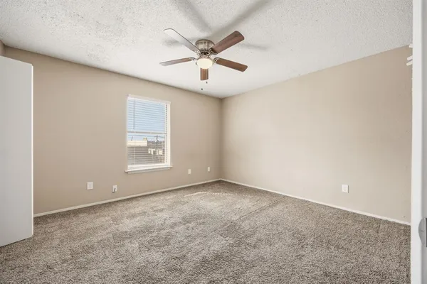 $1,295 | 1006 Bland Drive, Unit 1012, Arlington, TX 76010