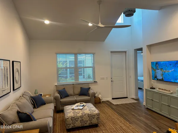 $2,800 | 8501 Dreams Float Court, Panama City Beach, FL 32413