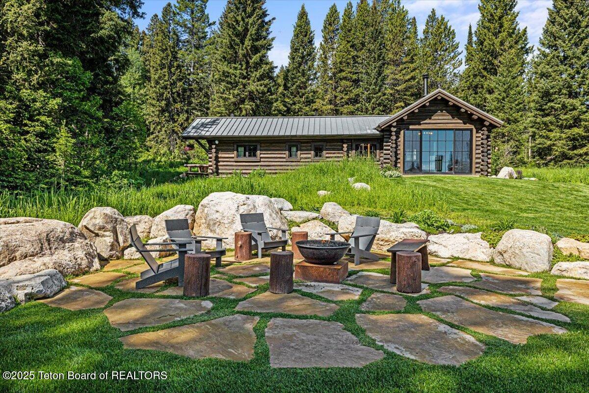 7000 West Gill Huff Road Wilson, WY 83014 - Photo 29 of 37 Refurbished Guest Cabin