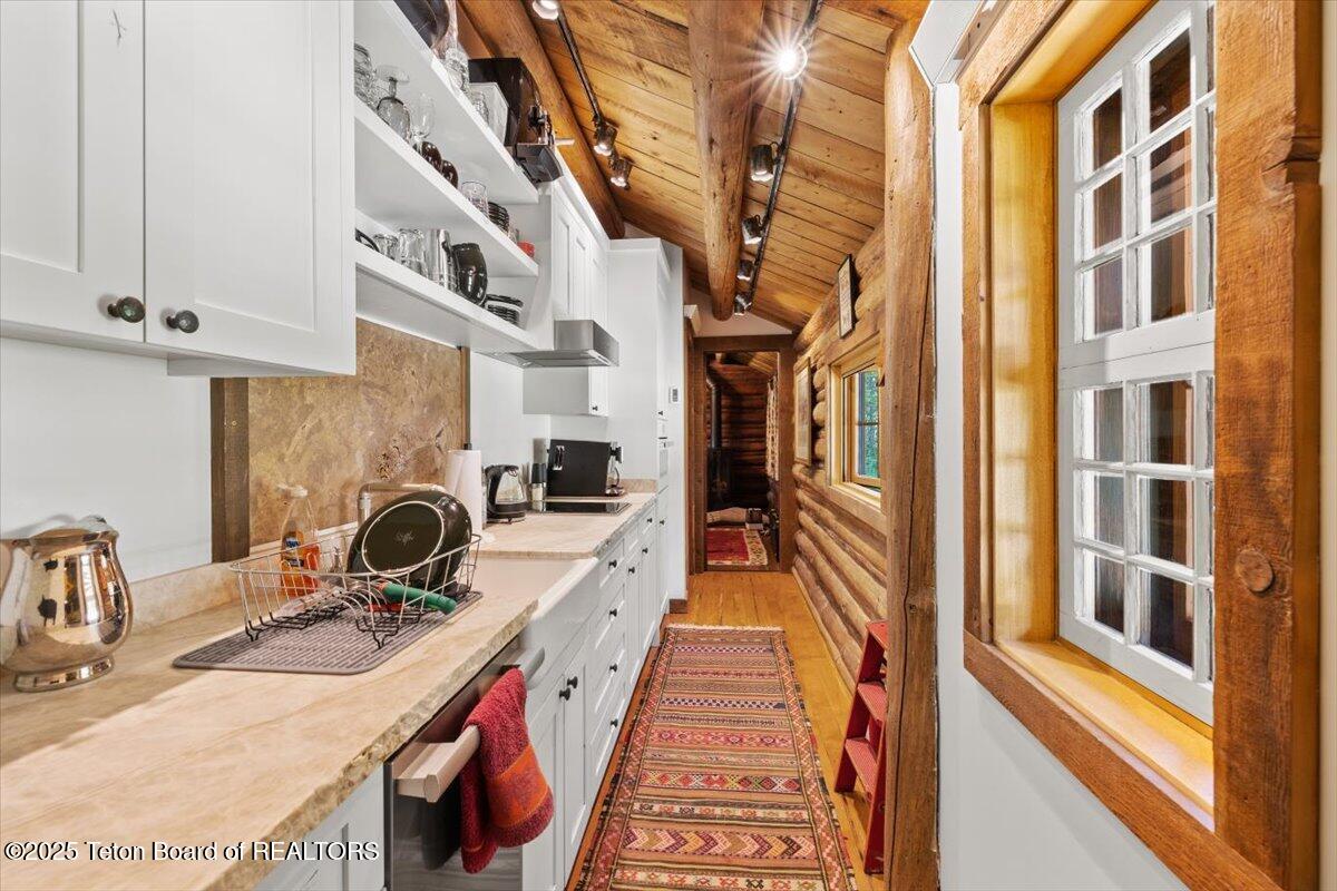 7000 West Gill Huff Road Wilson, WY 83014 - Photo 34 of 37 Refurbished Guest Cabin