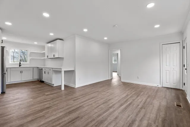 $1,995 | 824 Clift Street, Chattanooga, TN 37405