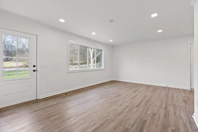 $1,995 | 824 Clift Street, Chattanooga, TN 37405