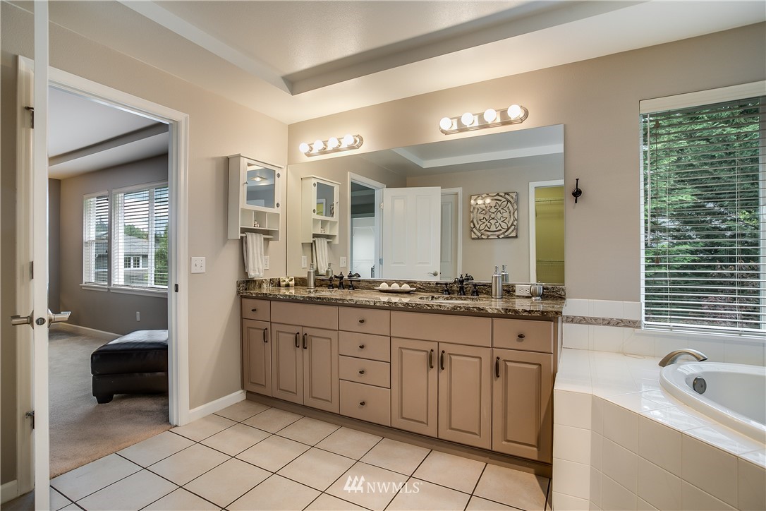 17221 164th Way Southeast Renton, WA 98058 - Photo 17 of 25