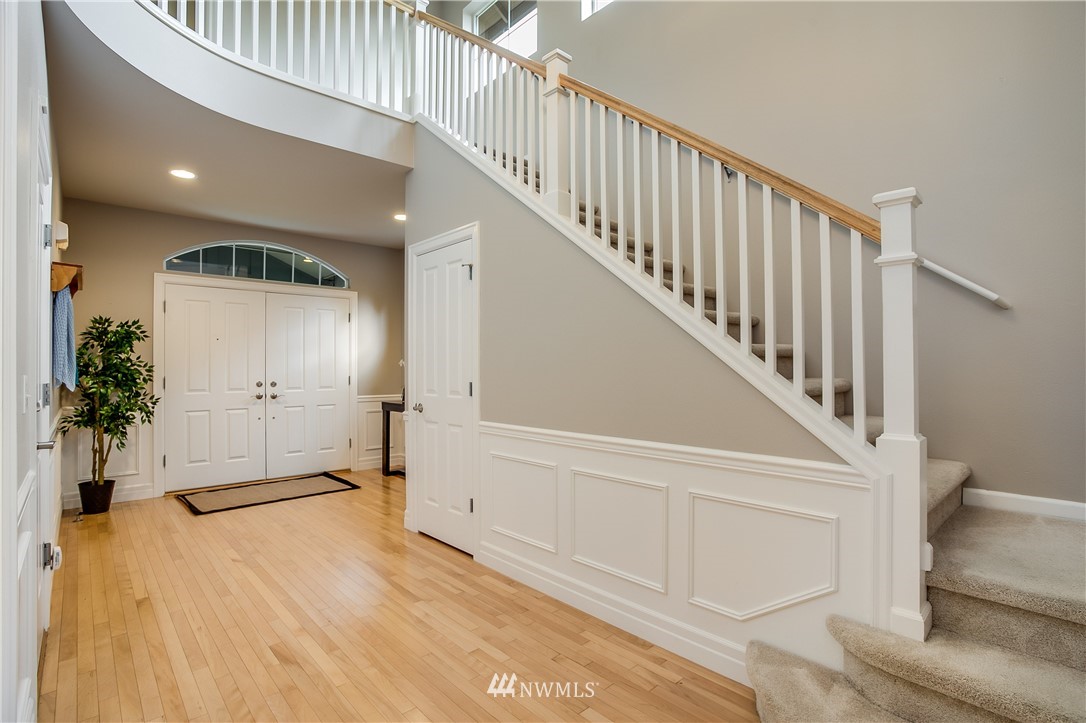 17221 164th Way Southeast Renton, WA 98058 - Photo 10 of 25