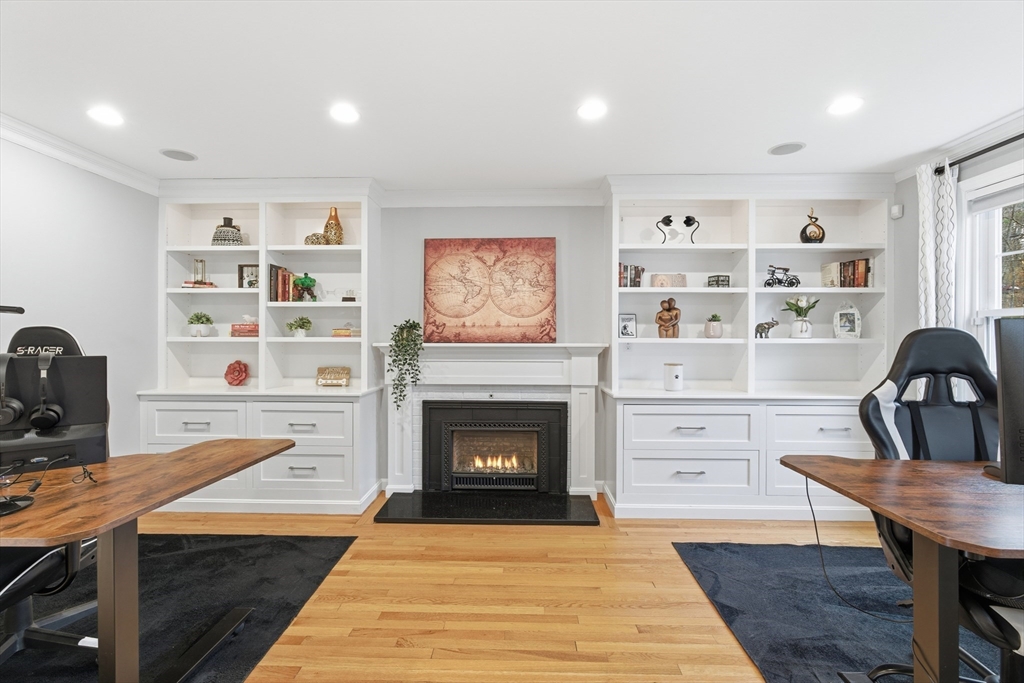 574 Grove Street Framingham, MA 01701 - Photo 6 of 42