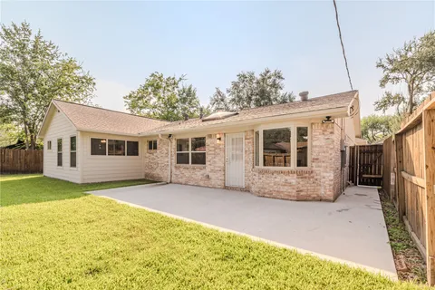$436,900 | 12406 Whittington Drive, Houston, TX 77077