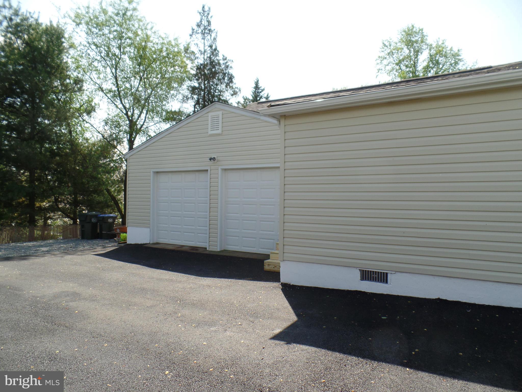 1815 Anderson Road Falls Church, VA 22043 - Photo 22 of 26 Exterior (General)