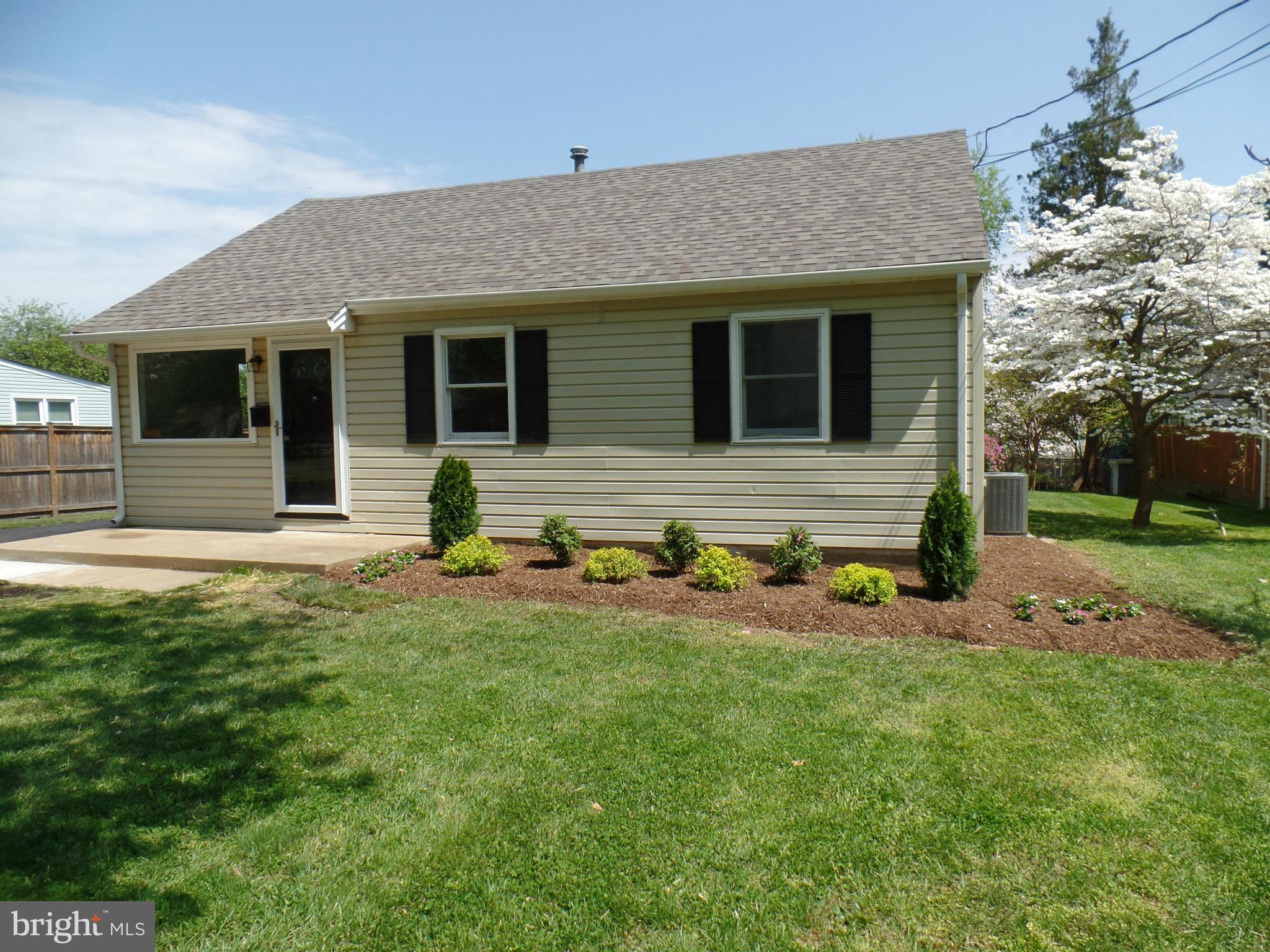 1815 Anderson Road Falls Church, VA 22043 - Photo 25 of 26 Exterior (Front)
