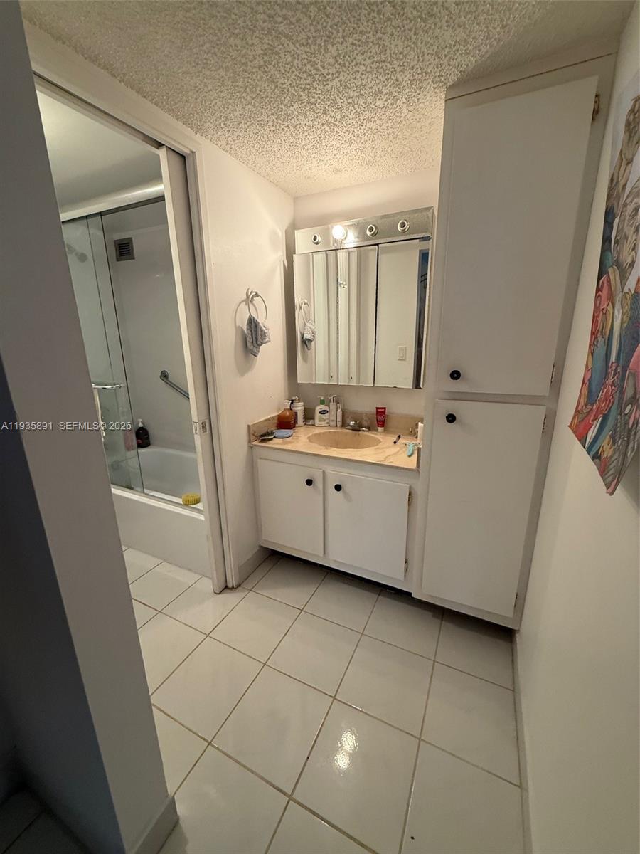 16909 North Bay Road, Unit 602 Sunny Isles Beach, FL 33160 - Photo 14 of 24