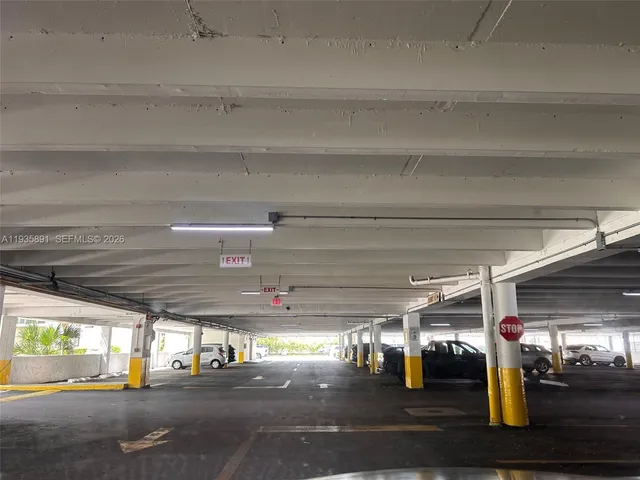 $1,875 | 16909 North Bay Road, Unit 602, Sunny Isles Beach, FL 33160