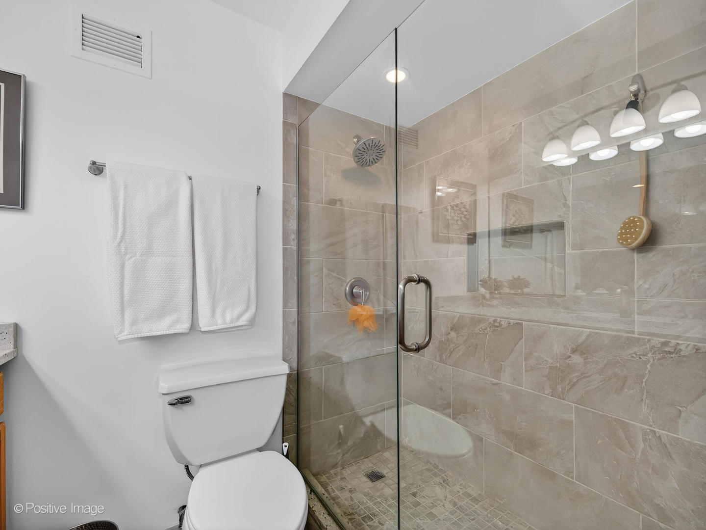 40 North Tower Road, Unit 2F Oak Brook, IL 60523 - Photo 20 of 25
