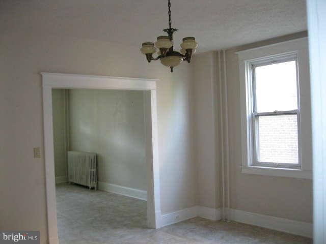 6763 Woodley Road Baltimore, MD 21222 - Photo 5 of 17 Dining Room