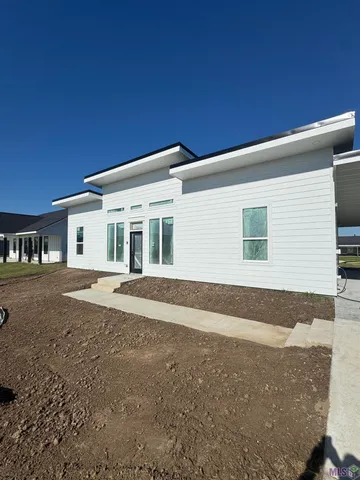 $240,000 | 159 Ranchland Trace, Lockport, LA 70374