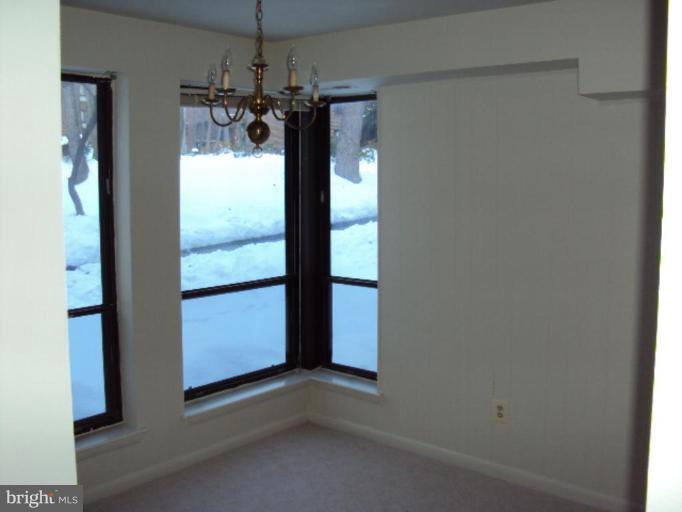 11220 Chestnut Grove Square, Unit 121 Reston, VA 20190 - Photo 7 of 18 Dining Room #2