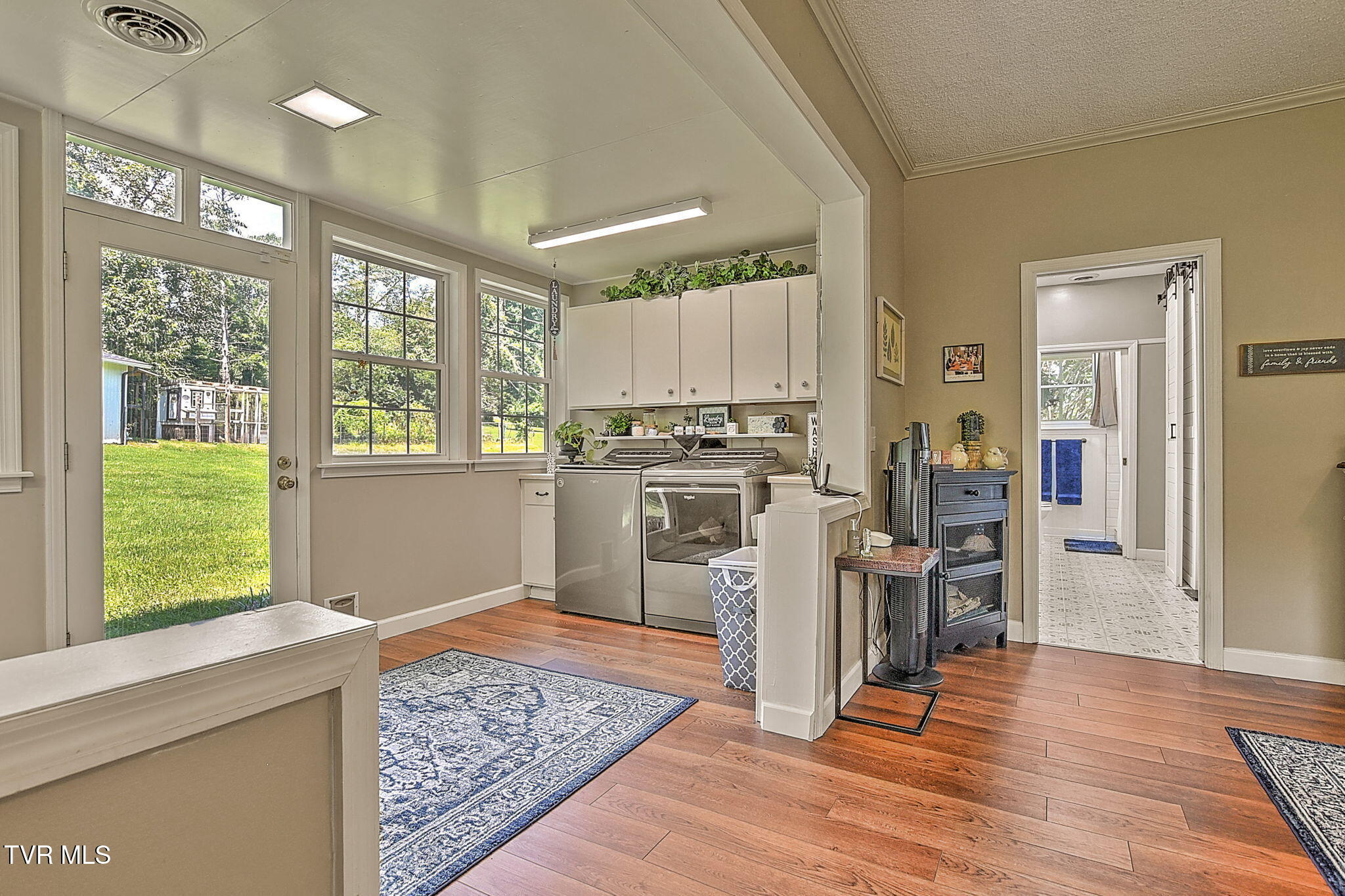 207 Maple Tree Drive Bristol, TN 37620 - Photo 29 of 85 17-web-or-mls-207 Maple Tree GUnit-17