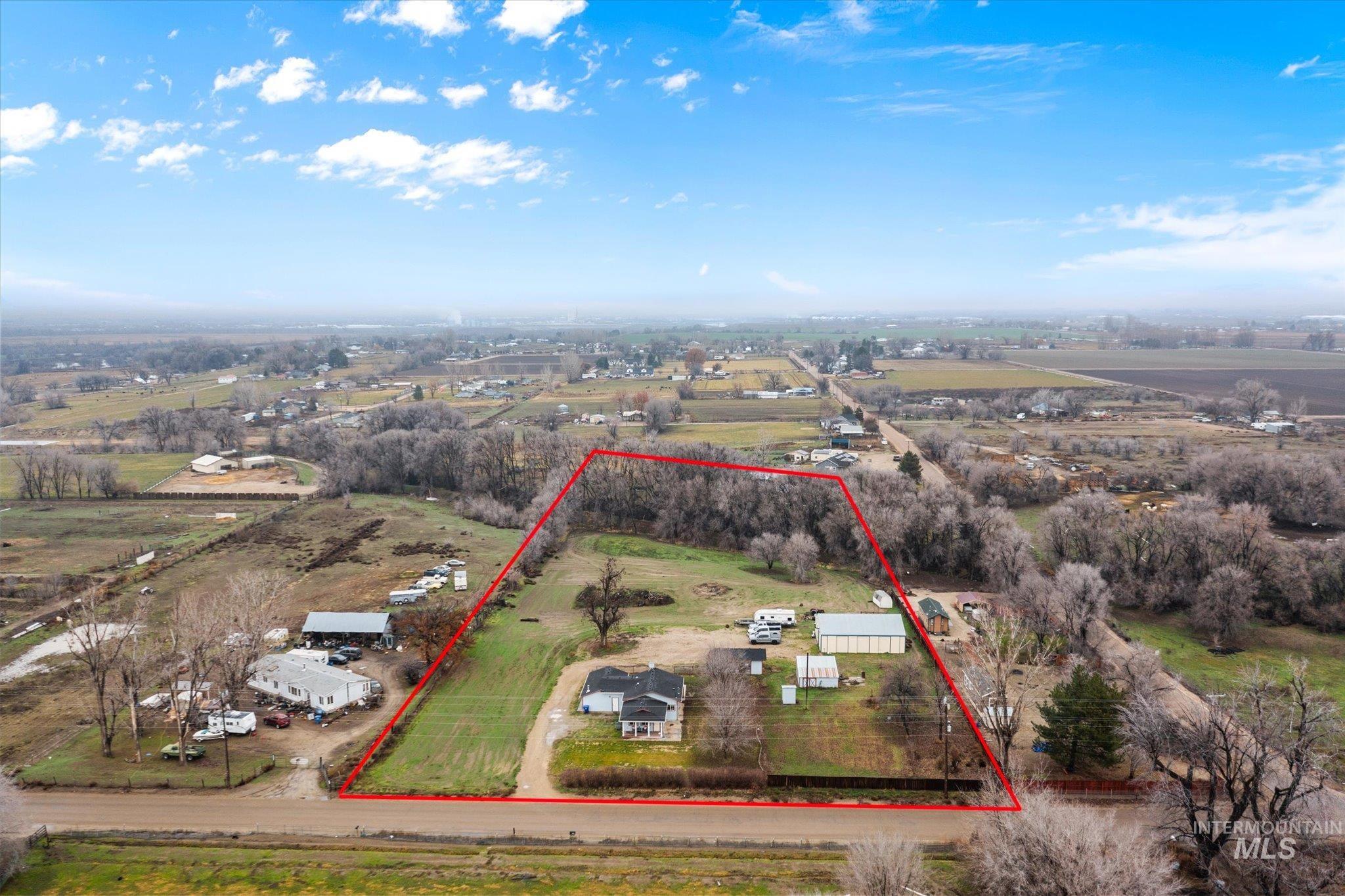 29410 Pearl Road Parma, ID 83660 - Photo 2 of 50 Overview of rural landscape featuring property parcel outlined