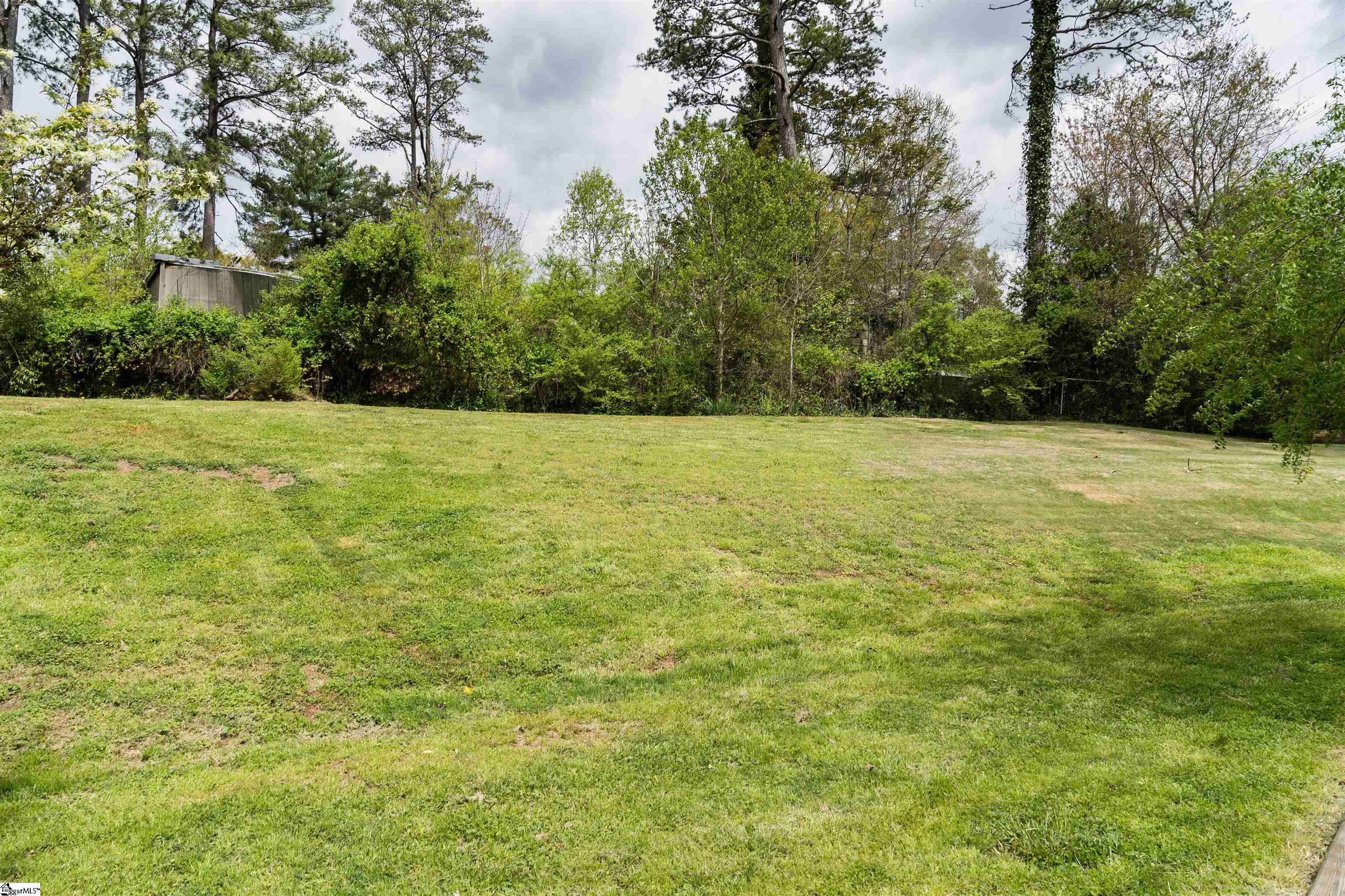 117 Dover Road Spartanburg, SC 29301 - Photo 5 of 32 Gallery Image 5