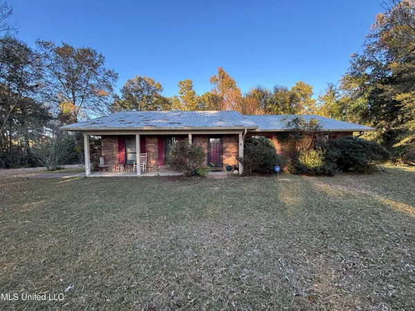 $239,900 | 456 County Road 29, Bay Springs, MS 39422