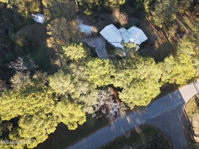 $239,900 | 456 County Road 29, Bay Springs, MS 39422