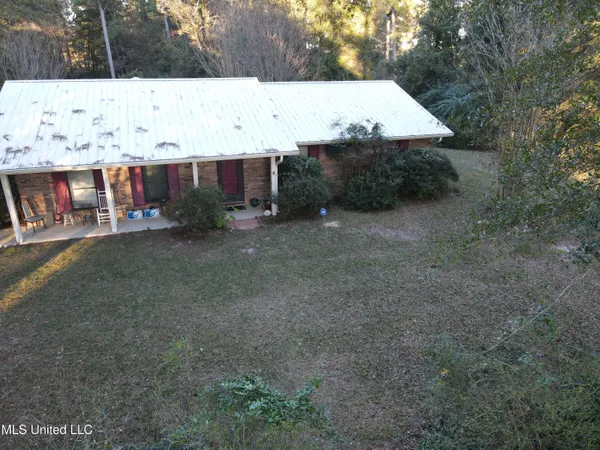 $239,900 | 456 County Road 29, Bay Springs, MS 39422