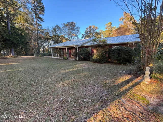 $239,900 | 456 County Road 29, Bay Springs, MS 39422