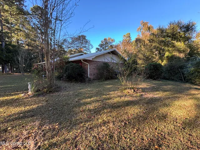 $239,900 | 456 County Road 29, Bay Springs, MS 39422