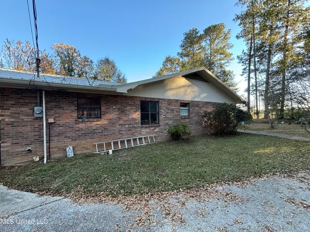 $239,900 | 456 County Road 29, Bay Springs, MS 39422