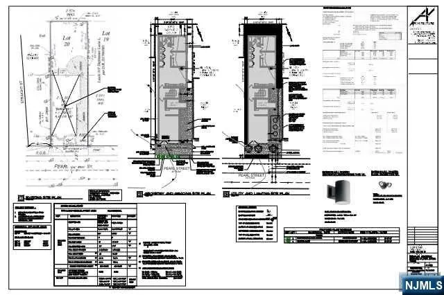 a picture of a glass building