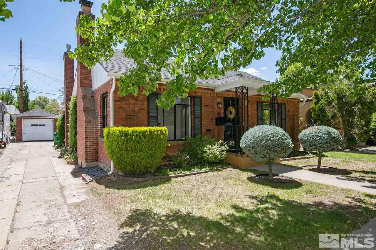 622 Manor Drive Reno, NV 89509 - Photo 19 of 25 a view of a backyard