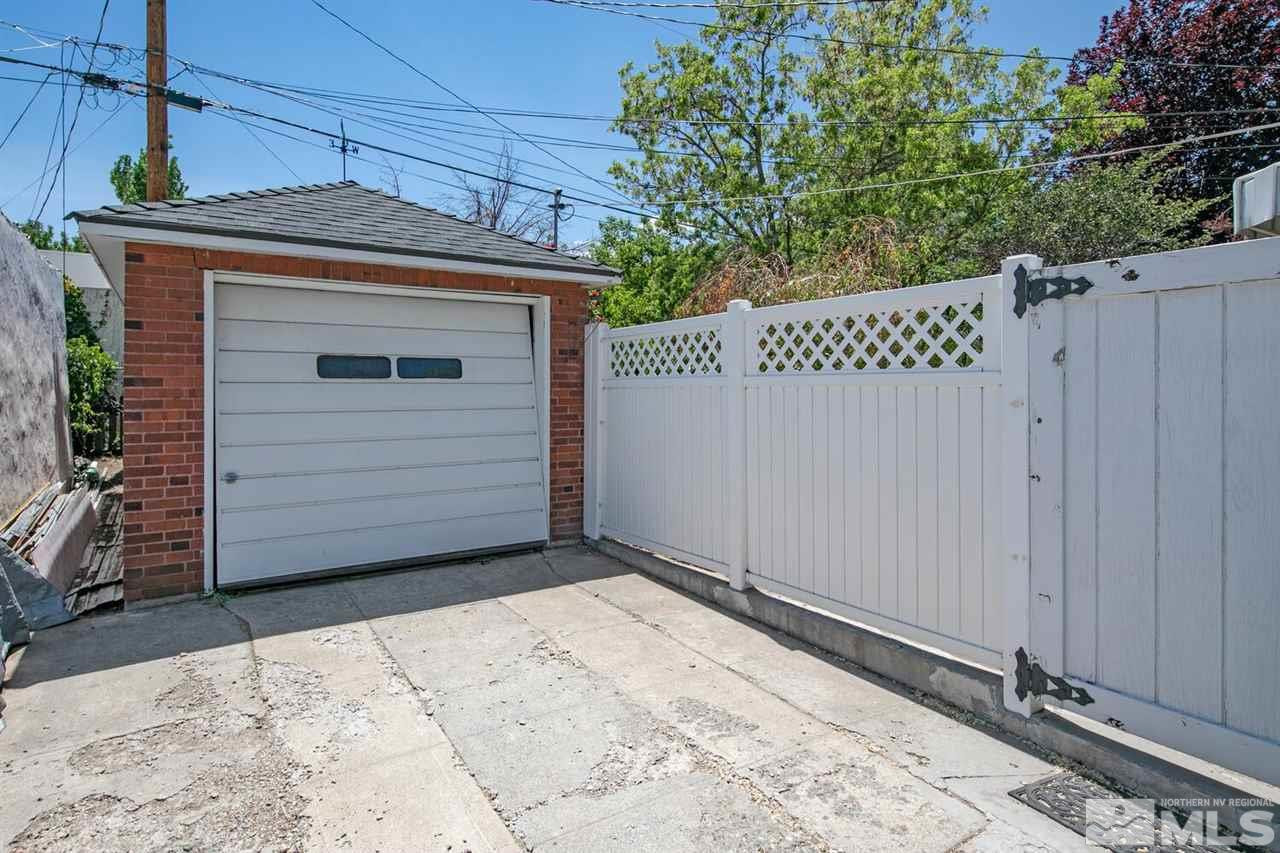 622 Manor Drive Reno, NV 89509 - Photo 20 of 25 a view of a garage
