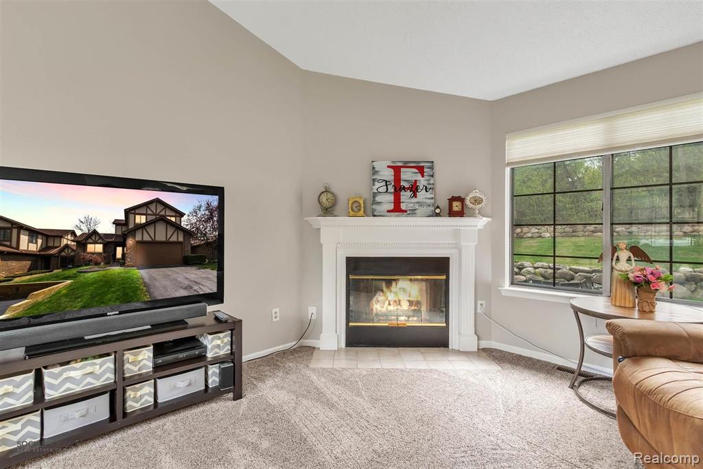 22311 Chelsea Lane Novi, MI 48167 - Photo 9 of 49
