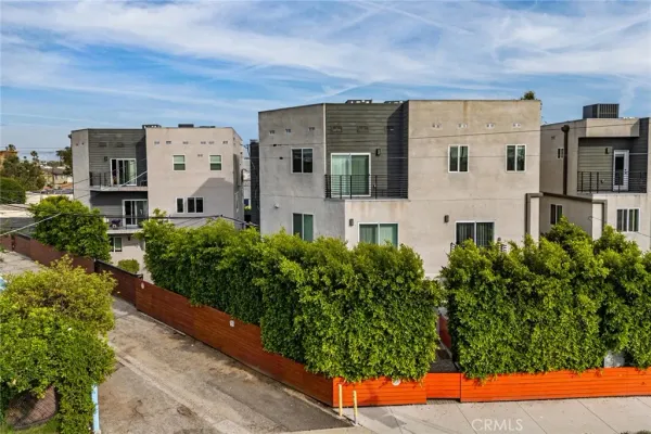 $4,762 | 1820 Thurman Avenue, Unit 1818 1/2, Los Angeles, CA 90012