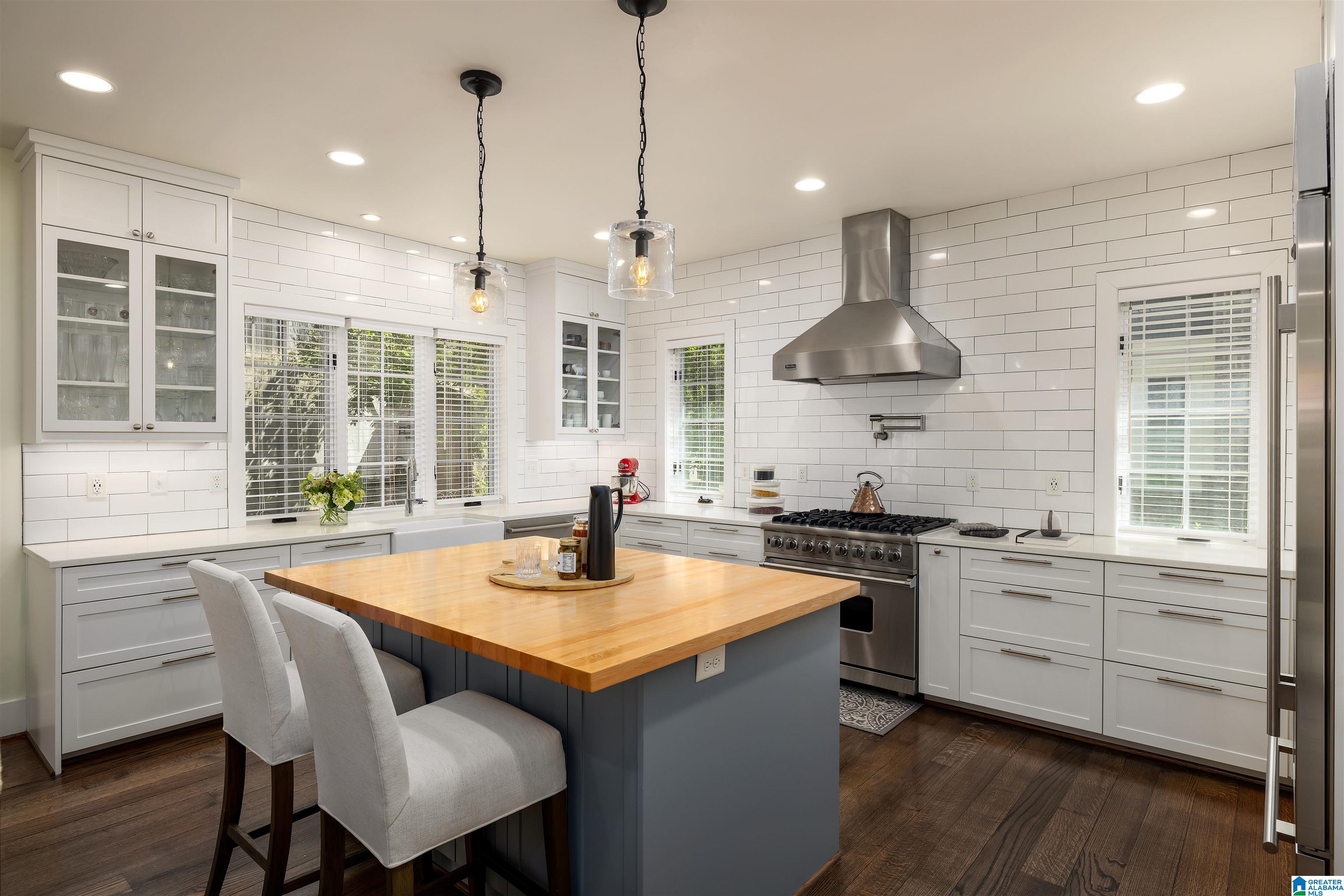 1106 Irving Road Birmingham, AL 35209 - Photo 12 of 52