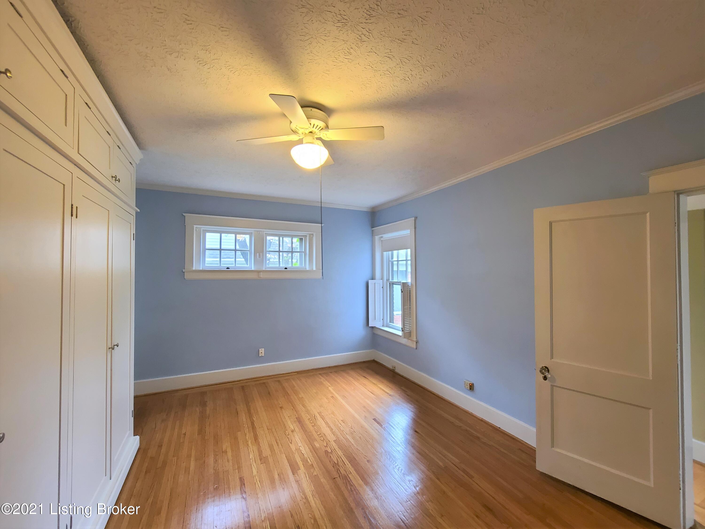 1843 Rutherford Avenue Louisville, KY 40205 - Photo 8 of 45 20210425_113752 (1)