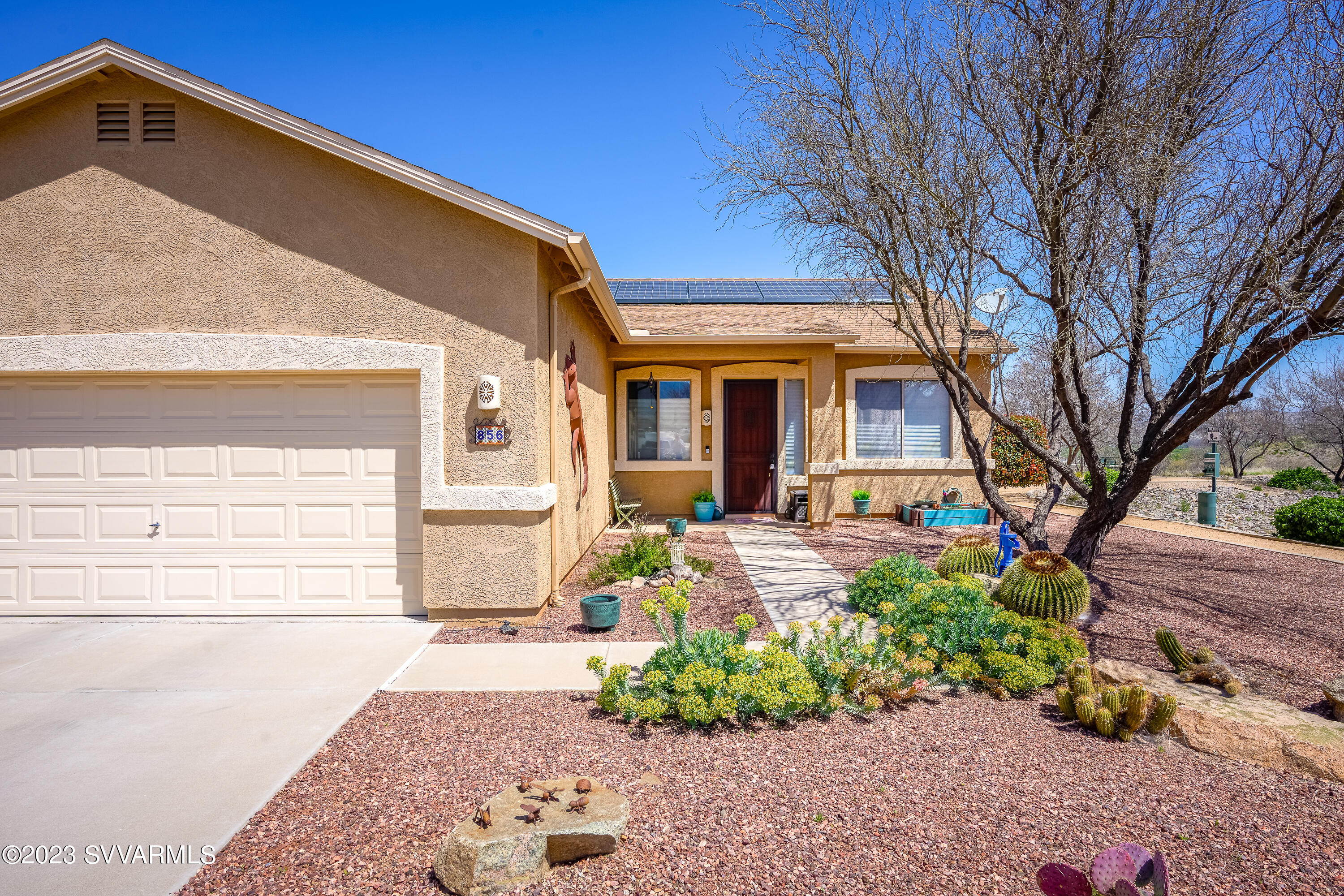 856 West Deep Gorge Road Camp Verde, AZ 86322 - Photo 2 of 31 a front view of a house with garden