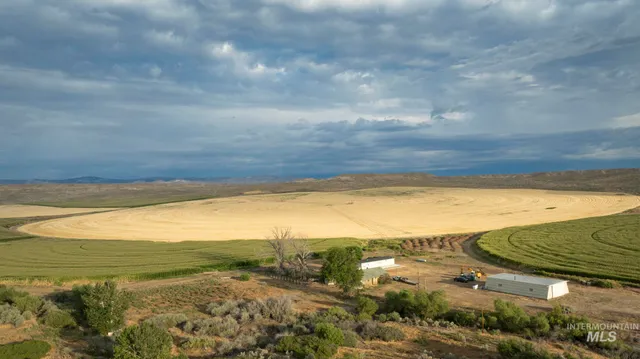 $630,000 | 23425 Bachman Grade Road, Murphy, ID 83650