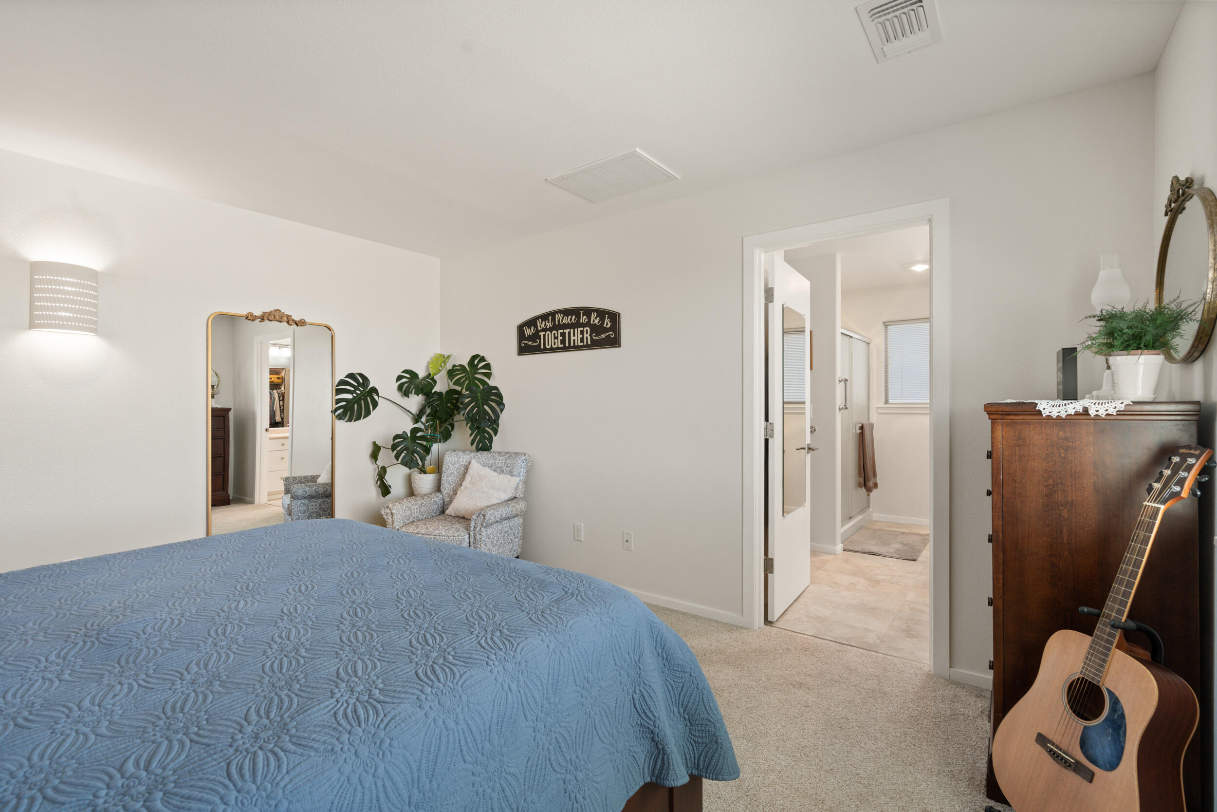 1008 Azure Way Eagle Point, OR 97524 - Photo 23 of 59 a bedroom with a bed and mirror