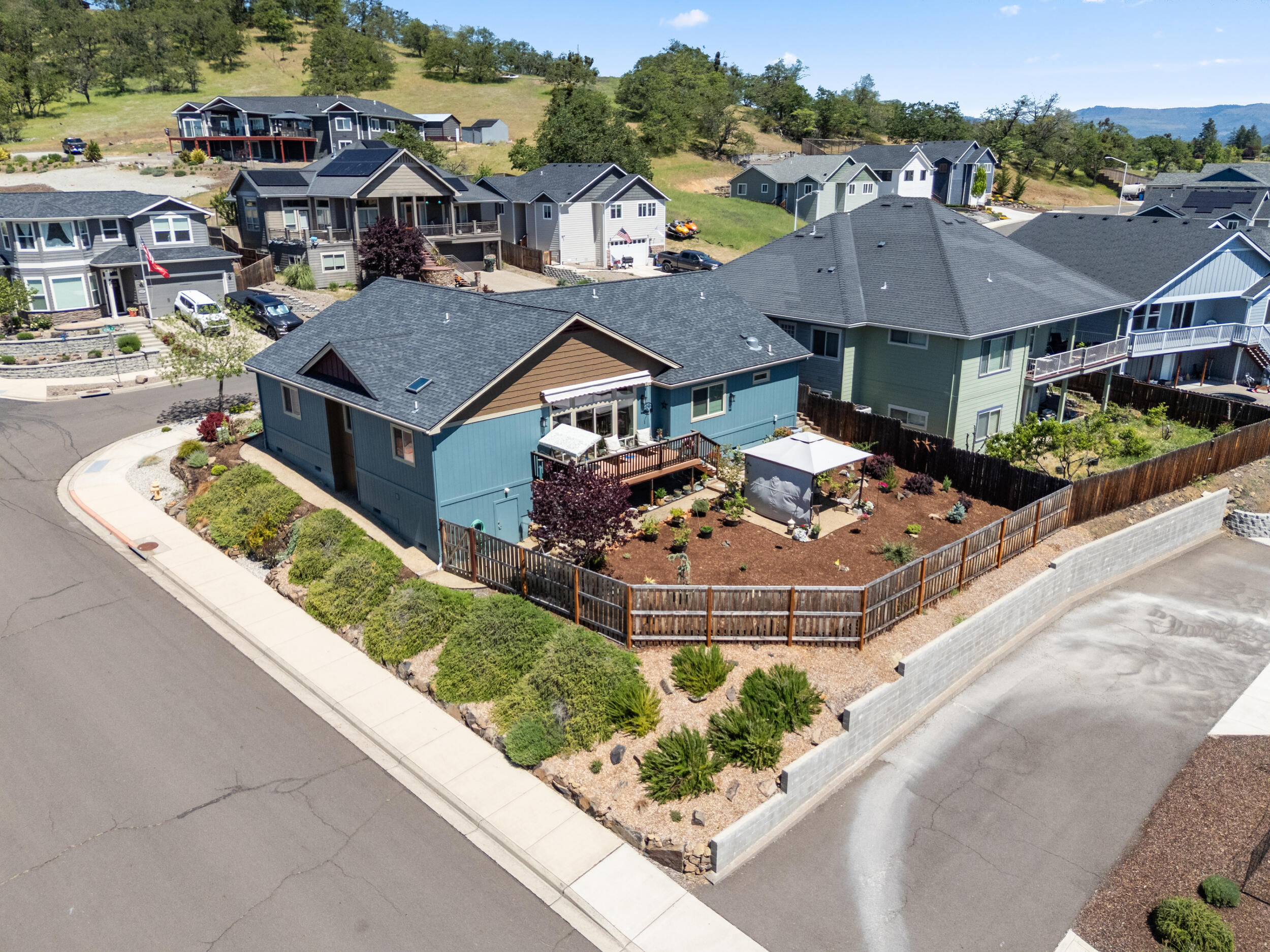 1008 Azure Way Eagle Point, OR 97524 - Photo 42 of 59 41_1008 azure way-drone-03