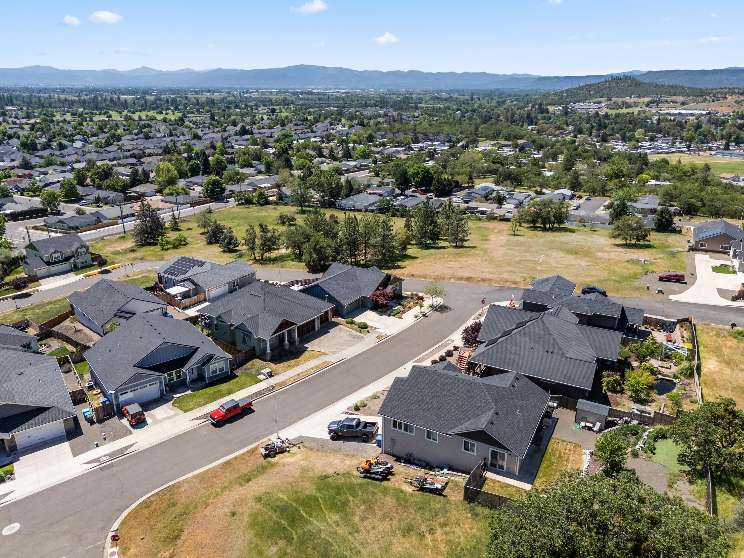 1008 Azure Way Eagle Point, OR 97524 - Photo 51 of 59 an aerial view of residential houses with outdoor space