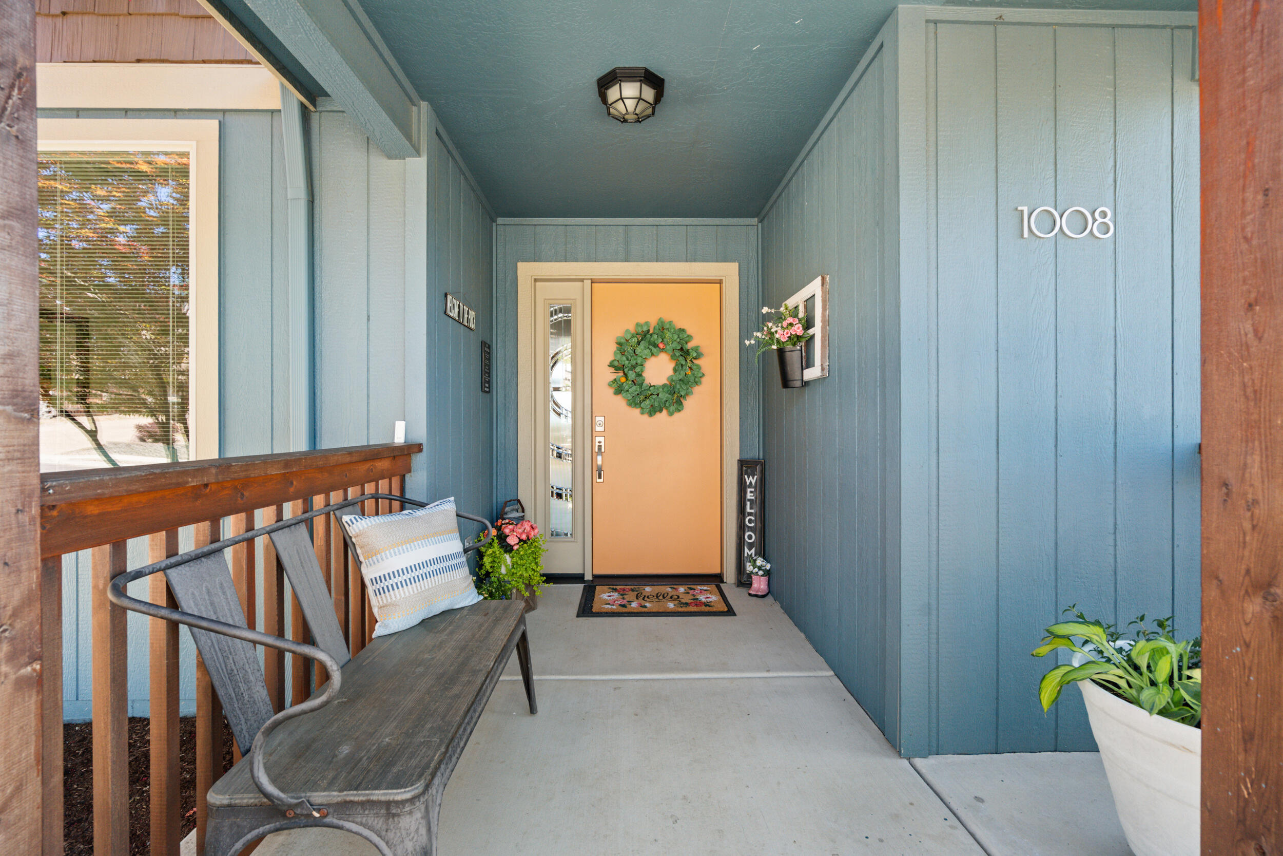 1008 Azure Way Eagle Point, OR 97524 - Photo 8 of 59 22_1008 azure way-21