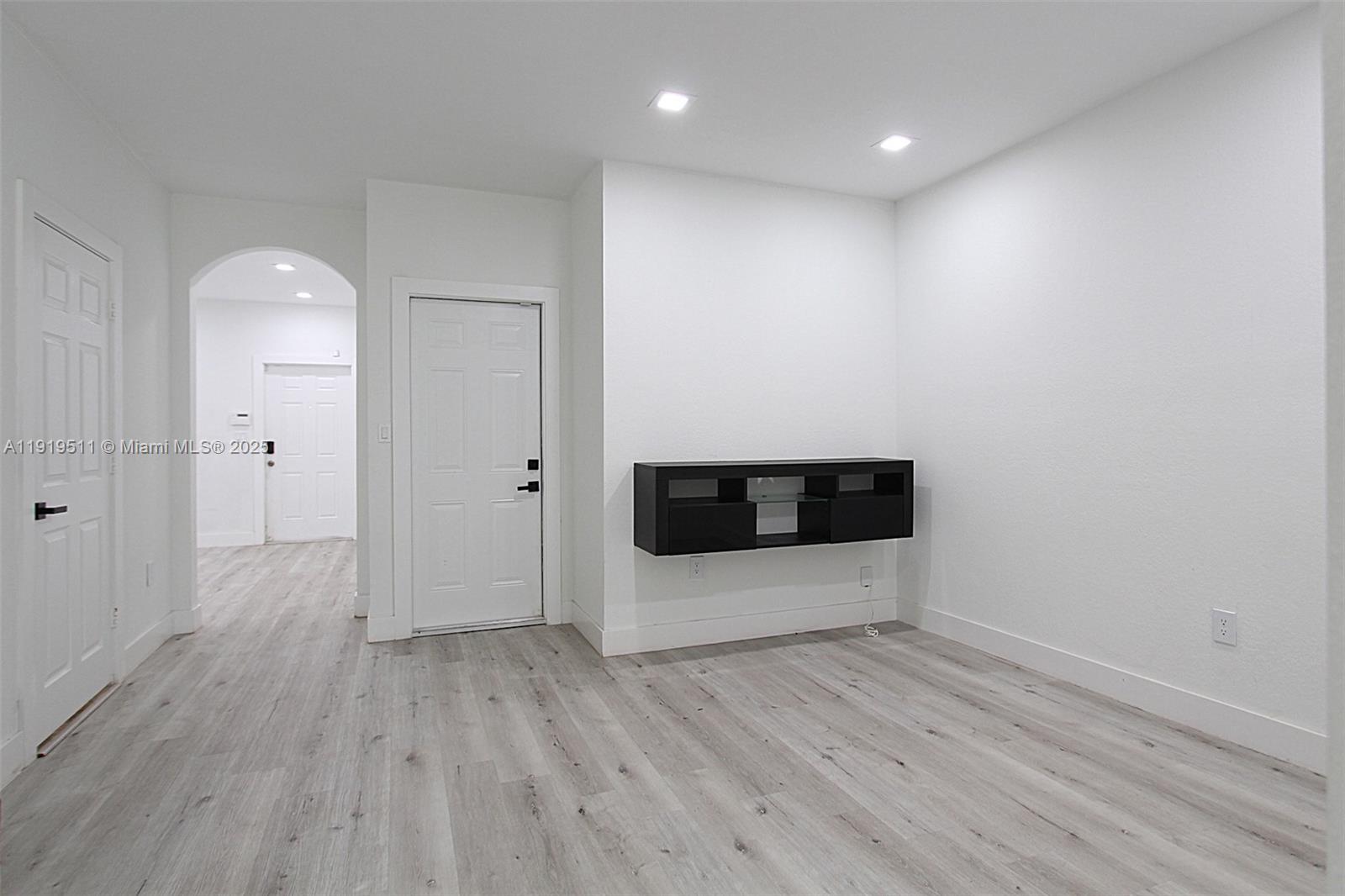 9390 Southwest 222nd Way, Unit 9390 Cutler Bay, FL 33190 - Photo 7 of 32 a view of a hallway