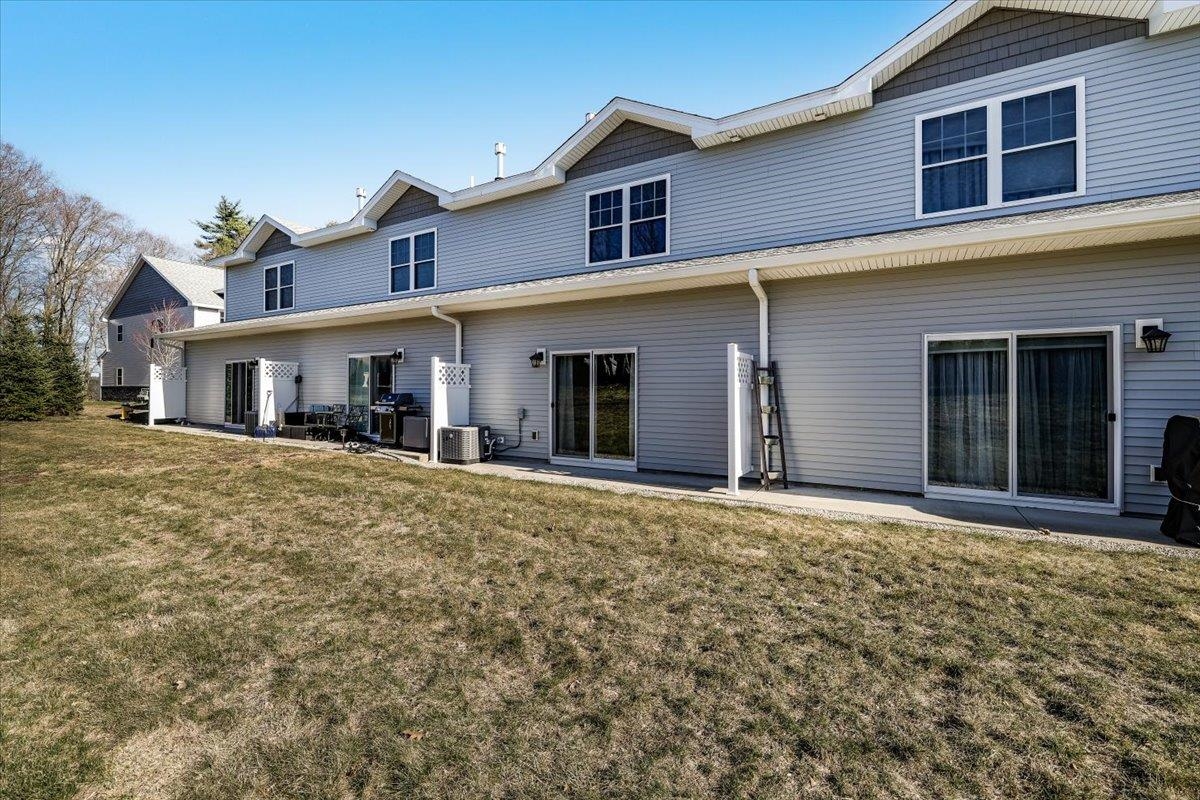 11 Callaway Drive, Unit 3 Concord, NH 03301 - Photo 31 of 33