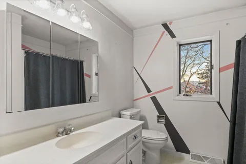 $459,999 | 1162 Crossing Ridge Trail, Sun Prairie, WI 53590