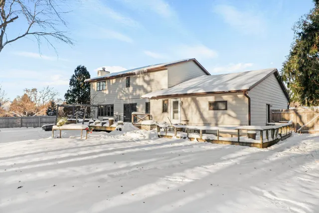 $459,999 | 1162 Crossing Ridge Trail, Sun Prairie, WI 53590