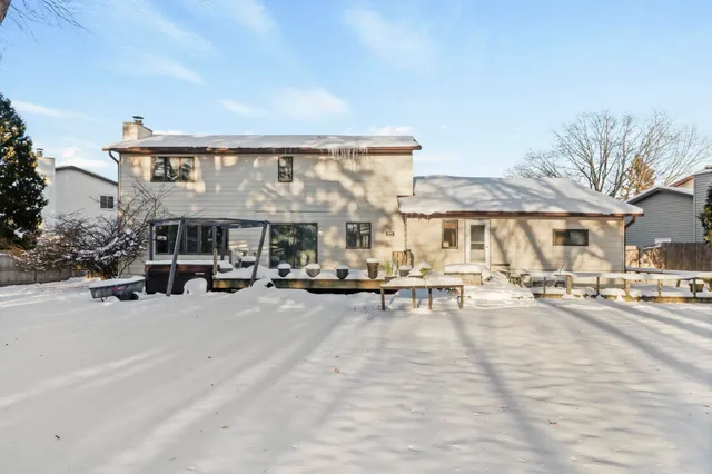 $459,999 | 1162 Crossing Ridge Trail, Sun Prairie, WI 53590